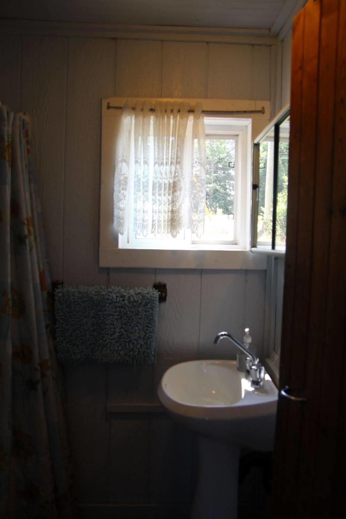 Black Lake Cabins Torrance المظهر الخارجي الصورة