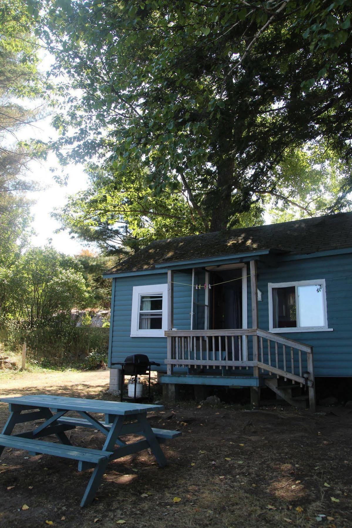 Black Lake Cabins Torrance المظهر الخارجي الصورة
